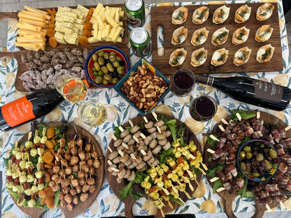 STUDENTER & HAVEFEST TAPAS - MIn. 10 Personer